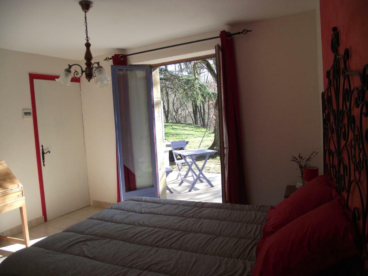 Domaine Des Cigales, Chambre D'Hotes Saint-Martin-d'Aout Экстерьер фото